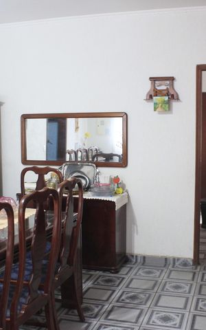 Casa à venda com 420m², 4 quartos e 4 vagasSala de jantar