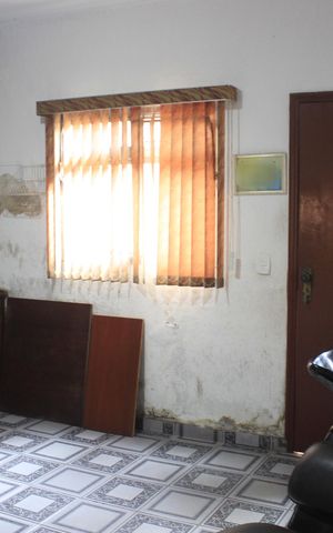 Casa à venda com 420m², 4 quartos e 4 vagasEscritório