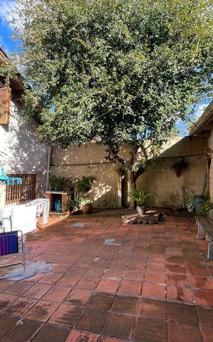 Casa à venda com 190m², 2 quartos e 3 vagas