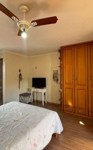 Casa à venda com 190m², 2 quartos e 3 vagas