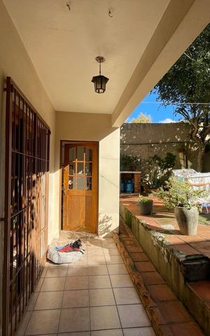 Casa à venda com 190m², 2 quartos e 3 vagas