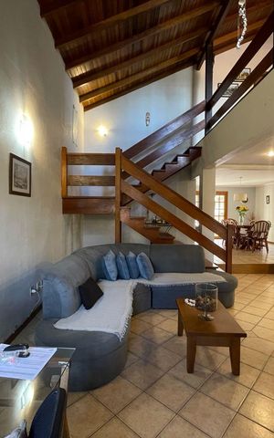 Casa à venda com 190m², 2 quartos e 3 vagas