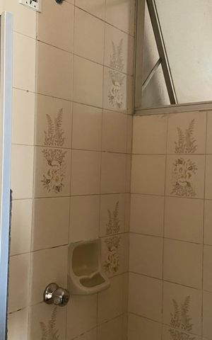 Apartamento para alugar com 76m², 3 quartos e 2 vagas Apartamento para alugar com 76m², 3 quartos e 2 vagasBanheiro
