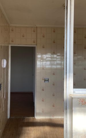 Apartamento para alugar com 76m², 3 quartos e 2 vagas Apartamento para alugar com 76m², 3 quartos e 2 vagasCozinha - Área de Serviço