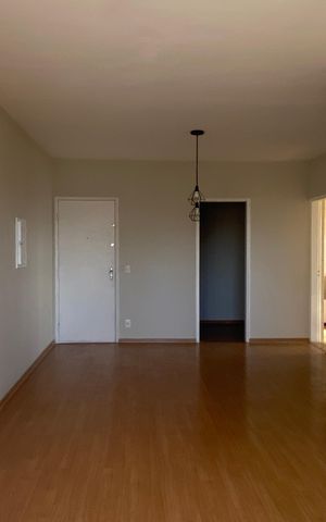Apartamento para alugar com 76m², 3 quartos e 2 vagas Apartamento para alugar com 76m², 3 quartos e 2 vagasSala