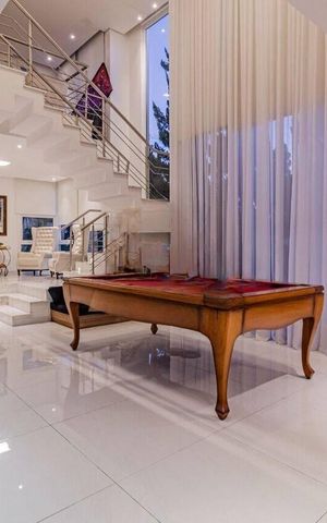 Casa de condomínio para alugar com 290m², 3 quartos e 4 vagas Casa de condomínio para alugar com 290m², 3 quartos e 4 vagasSala