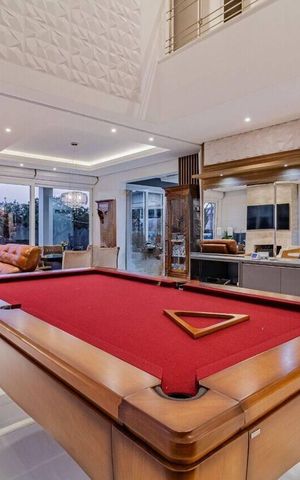 Casa de condomínio para alugar com 290m², 3 quartos e 4 vagas Casa de condomínio para alugar com 290m², 3 quartos e 4 vagasSala