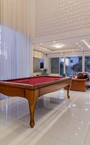 Casa de condomínio para alugar com 290m², 3 quartos e 4 vagas Casa de condomínio para alugar com 290m², 3 quartos e 4 vagasSala