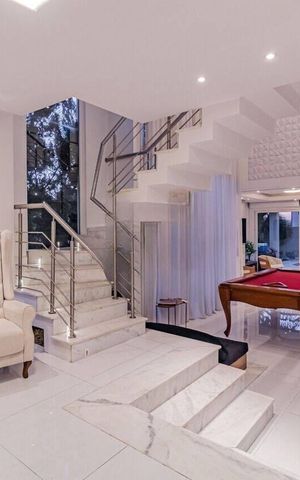 Casa de condomínio para alugar com 290m², 3 quartos e 4 vagas Casa de condomínio para alugar com 290m², 3 quartos e 4 vagasÁrea comum