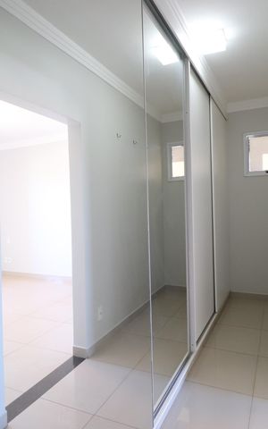Apartamento para alugar com 190m², 4 quartos e 2 vagasQuarto 4 - Suíte