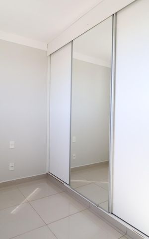 Apartamento para alugar com 190m², 4 quartos e 2 vagasQuarto 2