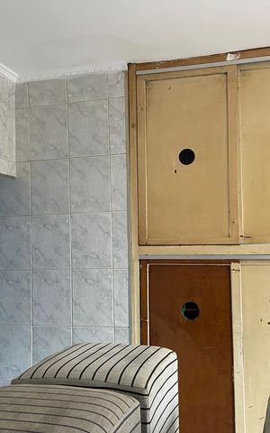 Casa à venda com 300m², 3 quartos e 4 vagas Casa à venda com 300m², 3 quartos e 4 vagasCozinha
