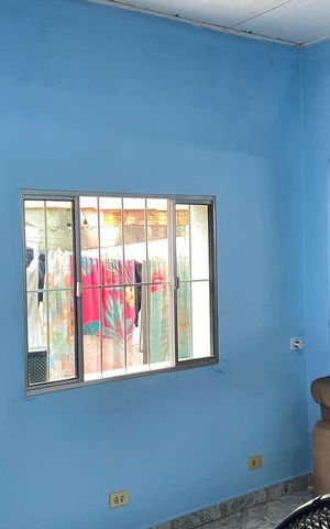 Casa à venda com 300m², 3 quartos e 4 vagas Casa à venda com 300m², 3 quartos e 4 vagasSala