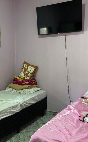Casa à venda com 300m², 3 quartos e 4 vagas Casa à venda com 300m², 3 quartos e 4 vagasQuarto 3