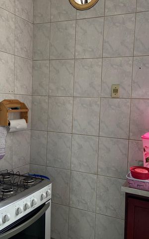 Casa à venda com 300m², 3 quartos e 4 vagas Casa à venda com 300m², 3 quartos e 4 vagasCozinha