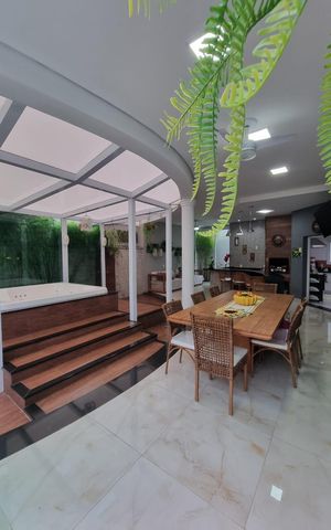 Casa de condomínio para alugar com 400m², 4 quartos e 4 vagas Casa de condomínio para alugar com 400m², 4 quartos e 4 vagasÁrea Externa