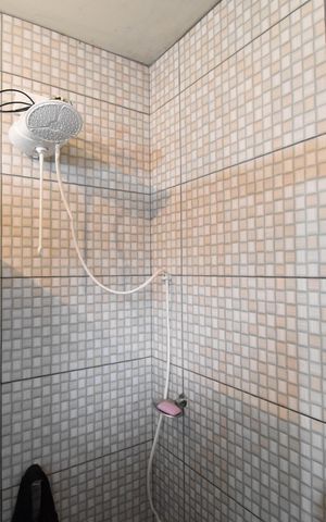 Casa à venda com 120m², 3 quartos e 2 vagasBanheiro