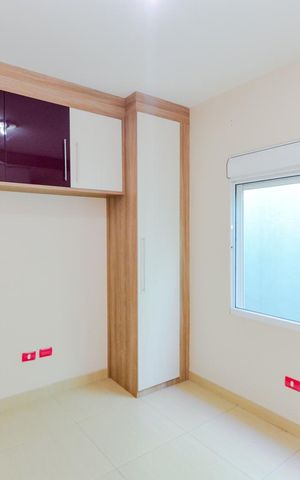 Casa à venda com 318m², 4 quartos e 2 vagasQuarto 1