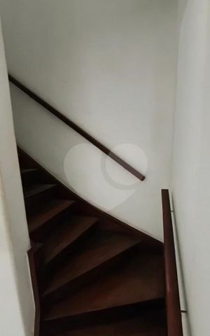 Casa à venda com 70m², 3 quartos e 1 vaga