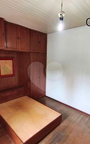 Casa à venda com 70m², 3 quartos e 1 vaga