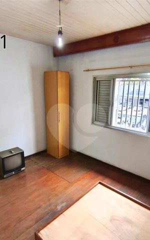 Casa à venda com 70m², 3 quartos e 1 vaga
