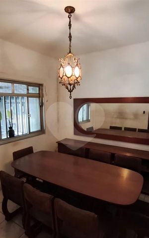 Casa à venda com 70m², 3 quartos e 1 vaga