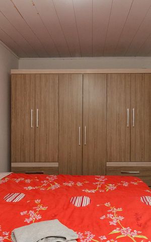 Casa à venda com 90m², 2 quartos e sem vagaSuíte