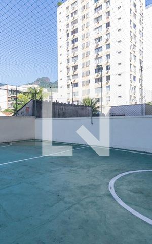 Apartamento para alugar com 72m², 2 quartos e 1 vaga Apartamento para alugar com 72m², 2 quartos e 1 vagaÁrea comum