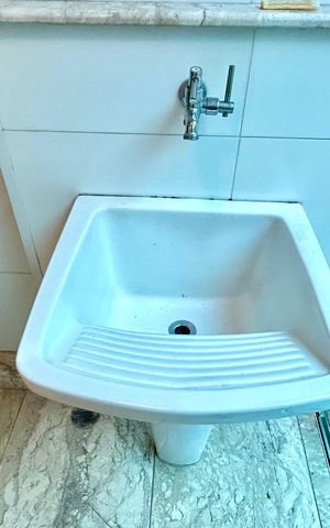 Casa de condomínio à venda com 120m², 2 quartos e 2 vagas Casa de condomínio à venda com 120m², 2 quartos e 2 vagasÁrea de Serviço