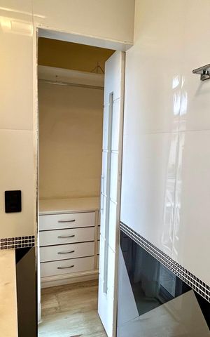 Casa de condomínio à venda com 120m², 2 quartos e 2 vagas Casa de condomínio à venda com 120m², 2 quartos e 2 vagasBanheiro da Suíte