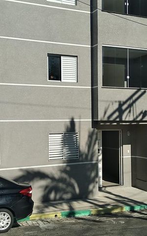 Apartamento para alugar com 45m², 2 quartos e sem vaga Apartamento para alugar com 45m², 2 quartos e sem vagaFachada