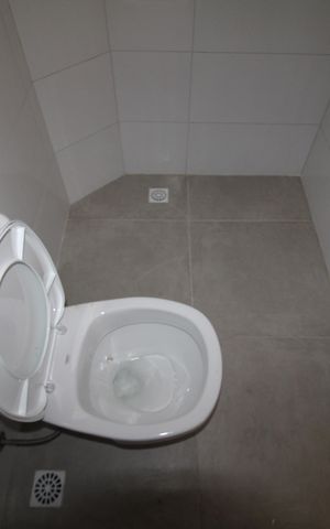 Apartamento para alugar com 45m², 2 quartos e sem vagaBanheiro