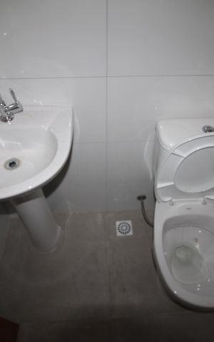 Apartamento para alugar com 45m², 2 quartos e sem vagaBanheiro