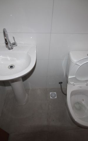 Apartamento para alugar com 45m², 2 quartos e sem vagaBanheiro