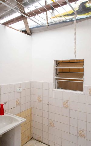 Casa para alugar com 50m², 1 quarto e sem vagaÁrea de Serviço