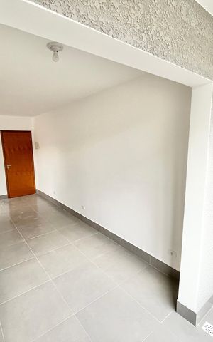 Apartamento para alugar com 46m², 2 quartos e sem vaga Apartamento para alugar com 46m², 2 quartos e sem vagaVaranda da Sala