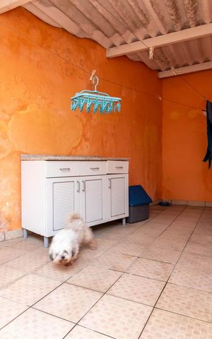 Casa à venda com 161m², 4 quartos e 1 vagaQuintal