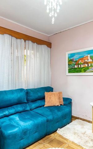 Casa à venda com 161m², 4 quartos e 1 vagaSala