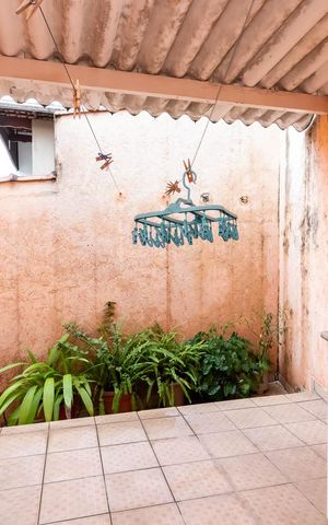 Casa à venda com 161m², 4 quartos e 1 vagaQuintal