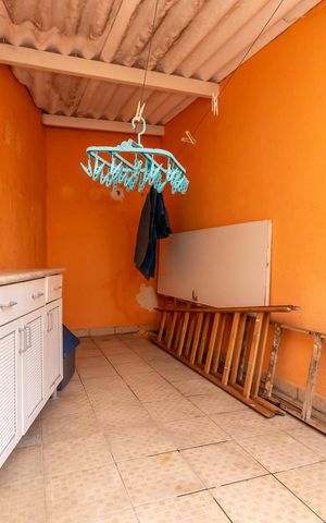 Casa à venda com 161m², 4 quartos e 1 vagaQuintal
