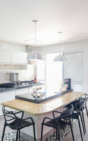 Apartamento à venda com 143m², 3 quartos e 2 vagasCozinha