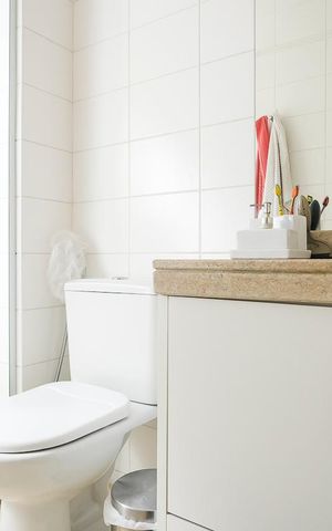Apartamento à venda com 143m², 3 quartos e 2 vagasBanheiro da suíte
