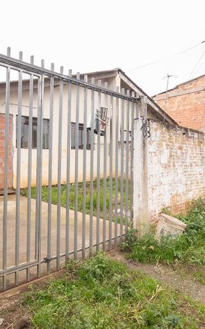 Casa à venda com 84m², 2 quartos e 1 vaga Casa à venda com 84m², 2 quartos e 1 vagaFachada