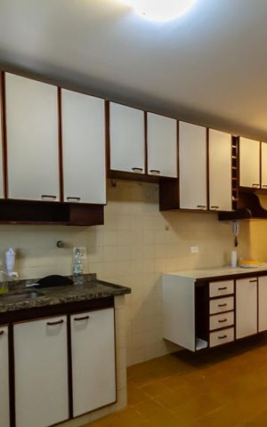 Apartamento à venda com 95m², 3 quartos e 1 vaga Apartamento à venda com 95m², 3 quartos e 1 vagaCozinha