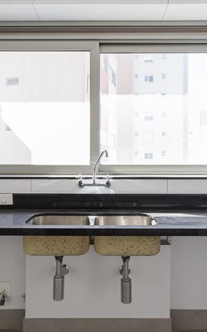Apartamento à venda com 335m², 4 quartos e 4 vagas Apartamento à venda com 335m², 4 quartos e 4 vagasCozinha