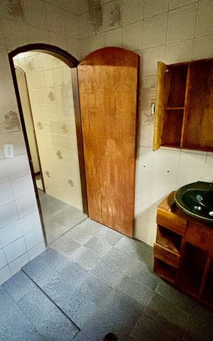 Casa para alugar com 120m², 3 quartos e 1 vaga Casa para alugar com 120m², 3 quartos e 1 vagaBanheiro