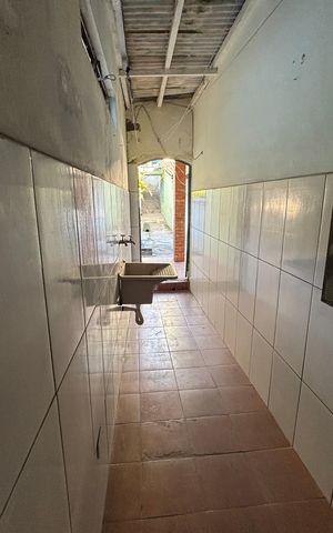 Casa para alugar com 120m², 3 quartos e 1 vaga Casa para alugar com 120m², 3 quartos e 1 vagaÁrea de serviço