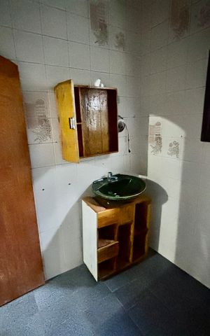 Casa para alugar com 120m², 3 quartos e 1 vaga Casa para alugar com 120m², 3 quartos e 1 vagaBanheiro