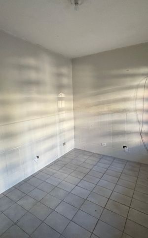 Casa para alugar com 120m², 3 quartos e 1 vaga Casa para alugar com 120m², 3 quartos e 1 vagaSala