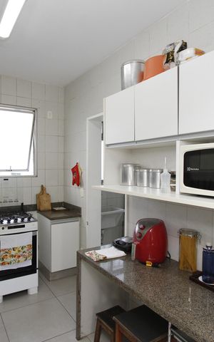 Apartamento à venda com 107m², 3 quartos e 2 vagasCozinha